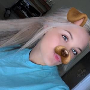 Meet your Posher, Elissa